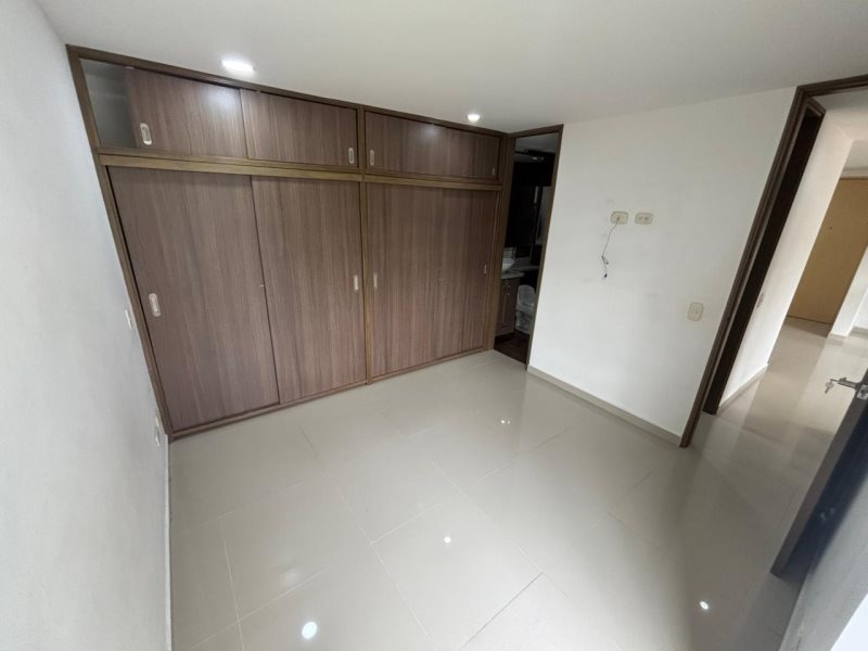 Apartamento para el arriendo en Sabaneta el codigo es 10673 Foto 8