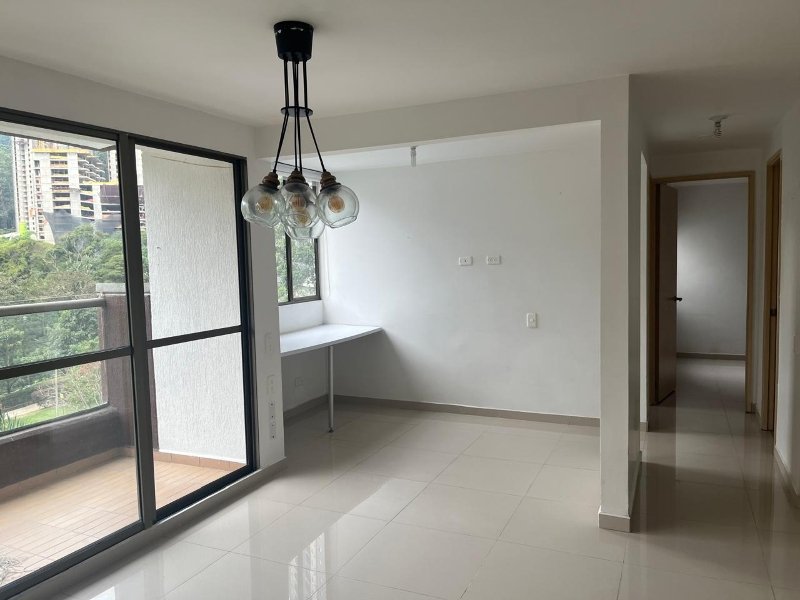 Apartamento para el arriendo en Sabaneta el codigo es 17632 Foto 3