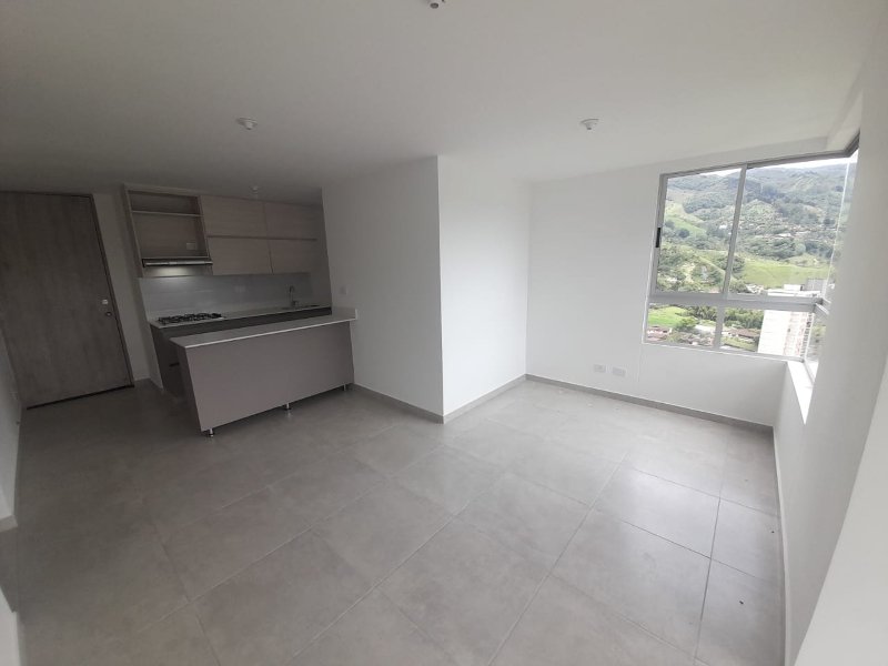 Apartamento para el arriendo en Sabaneta el codigo es 17225 Foto 3