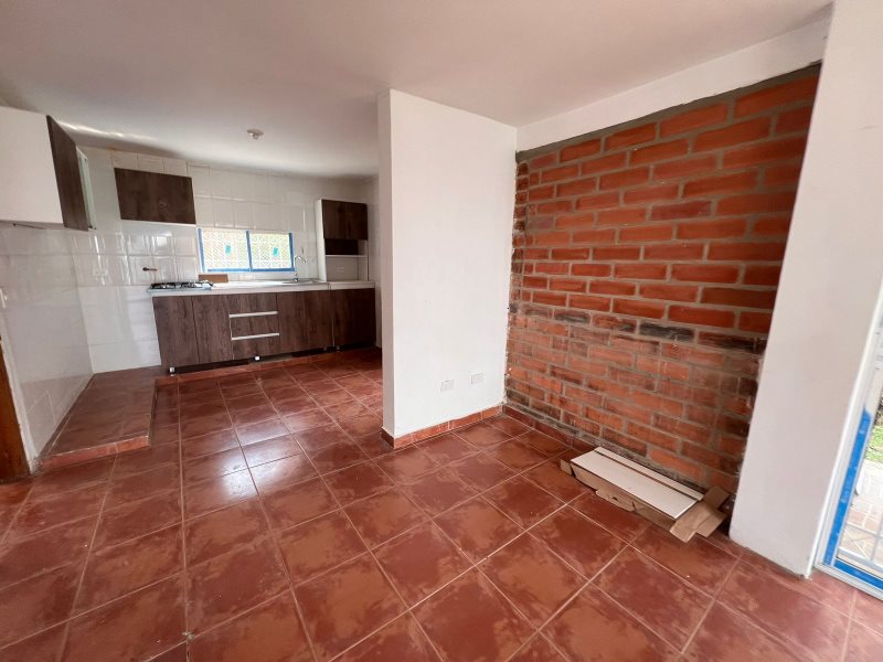 Casa para el arriendo en Sabaneta el codigo es 13945 Foto 2