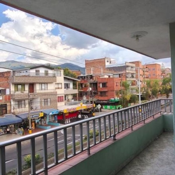 Apartamento para el arriendo en Itagüí el codigo es 17764 Foto 7