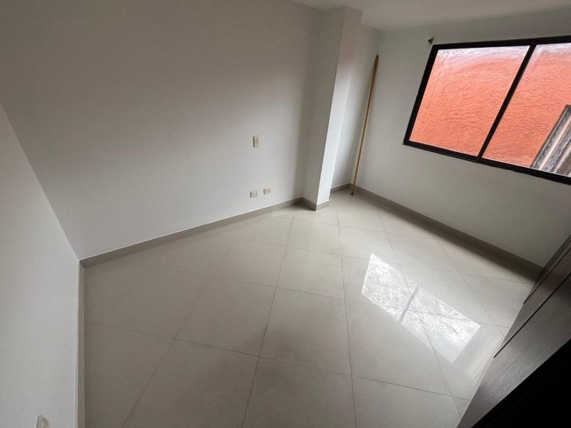 Apartamento para el arriendo en Envigado el codigo es 17422 Foto 8