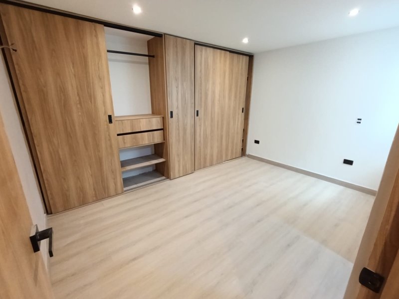 Apartamento para el arriendo en Sabaneta el codigo es 17242 Foto 9
