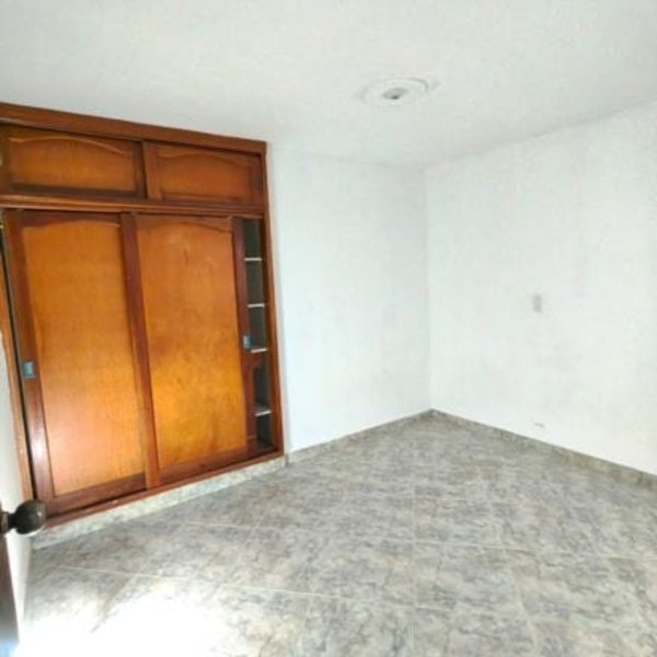 Apartamento para el arriendo en Itagüí el codigo es 17764 Foto 9