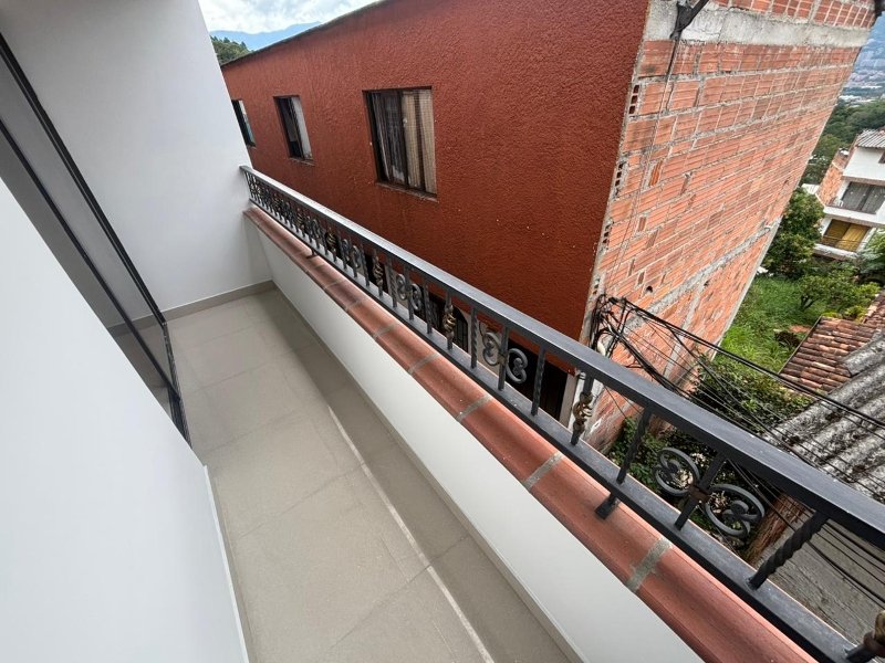 Apartamento para el arriendo en Envigado el codigo es 17422 Foto 6