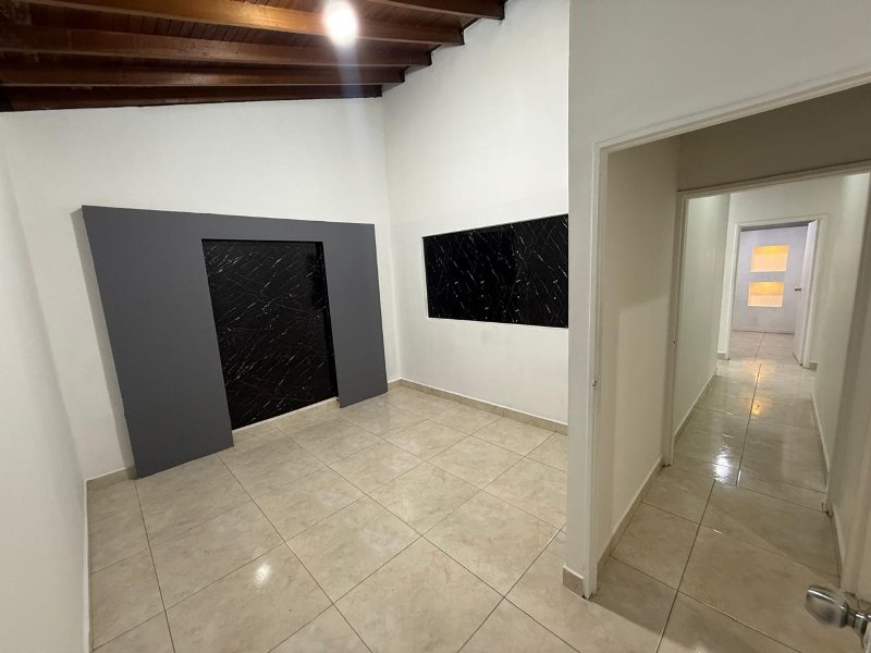 Casa para el arriendo en Medellín el codigo es 17263 Foto 5