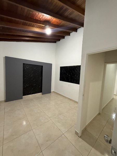 Casa para el arriendo en Medellín el codigo es 17263 Foto 13