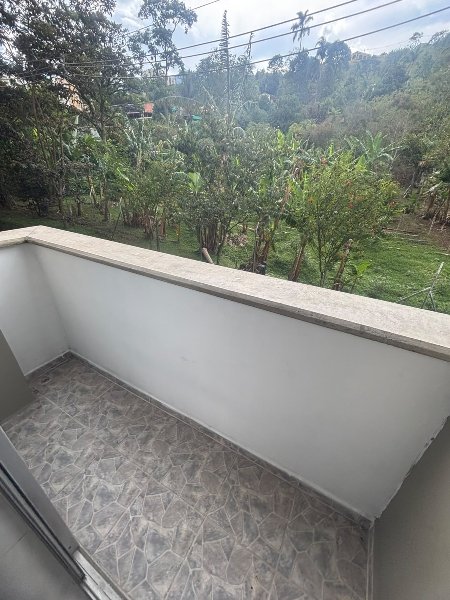 Apartamento para el arriendo en La Estrella el codigo es 18054 Foto 2