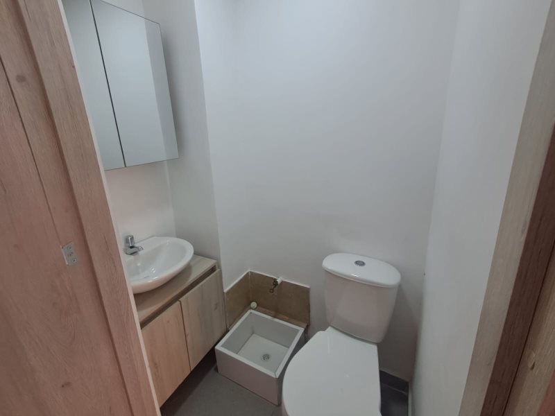 Local para el arriendo en Sabaneta el codigo es 15016 Foto 7