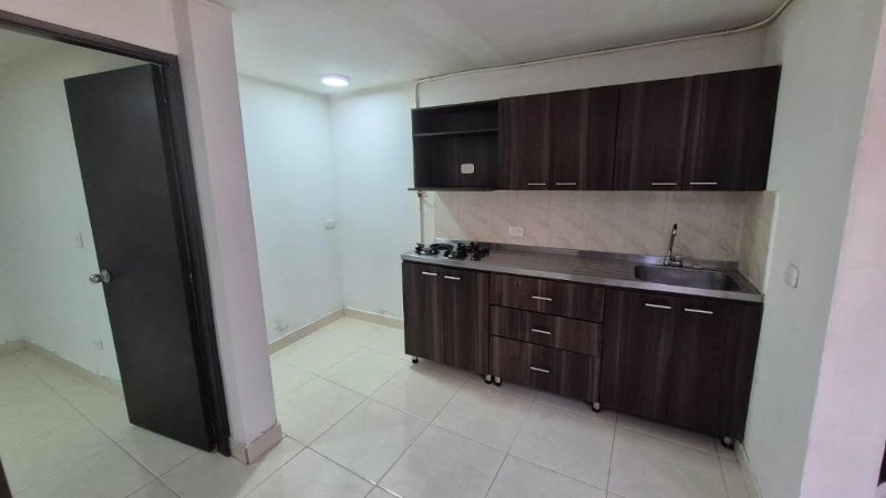 Apartamento para el arriendo en La Estrella el codigo es 8527 Foto 2
