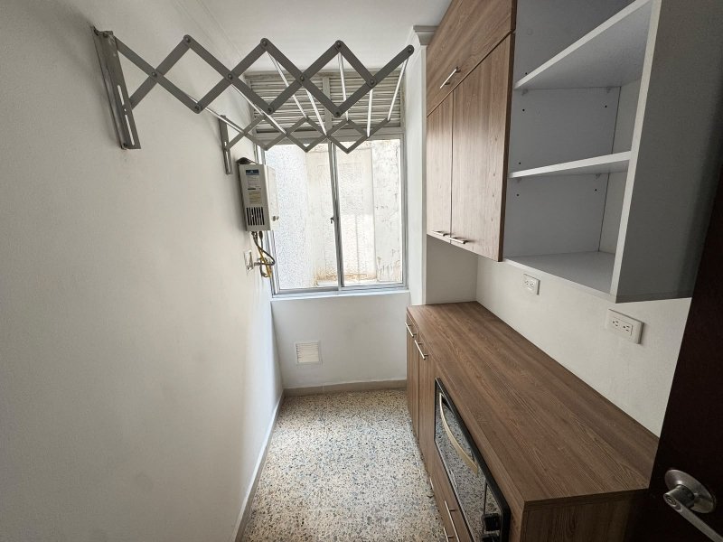 Apartamento para el arriendo en Itagüí el codigo es 17285 Foto 13