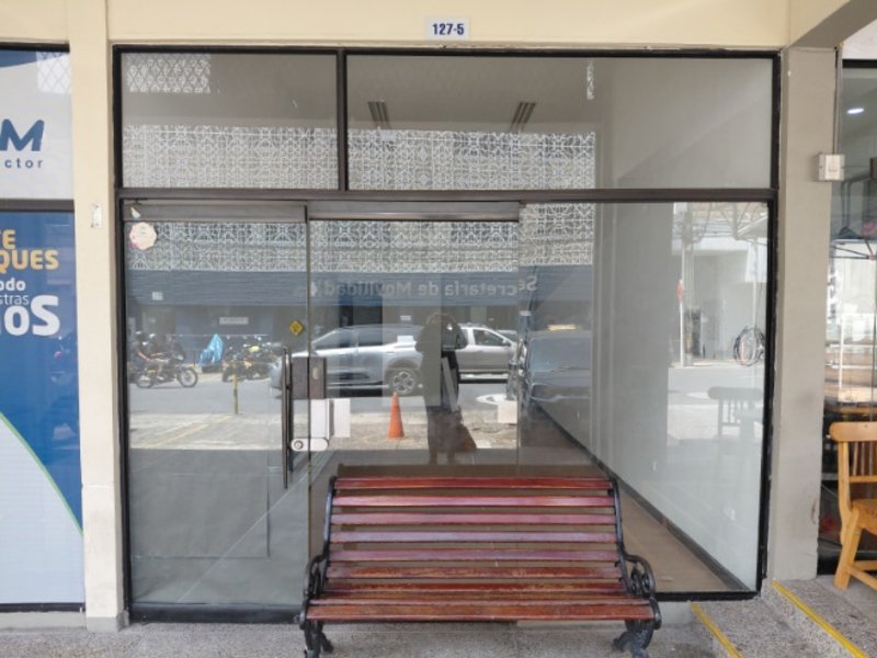 Local para el arriendo en Itagüí el codigo es 17578 Foto 4