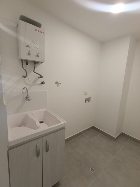 Apartaestudio para el arriendo en Medellín el codigo es 17390 Foto 10