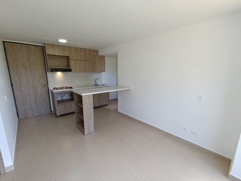 Apartamento para el arriendo en Sabaneta el codigo es 15402 Foto 3