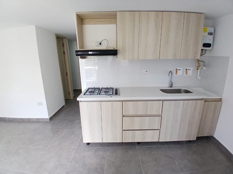 Apartamento para el arriendo en Sabaneta el codigo es 17773 Foto 2