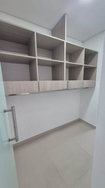 Apto-Loft para el arriendo en Sabaneta el codigo es 9143 Foto 10