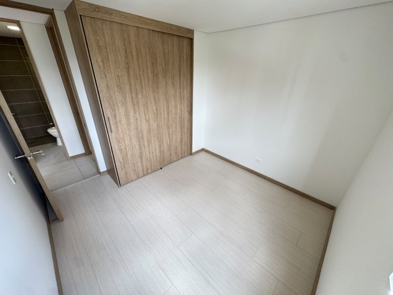 Apartamento para el arriendo en Itagüí el codigo es 17750 Foto 11