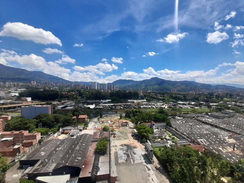 Apartamento para el arriendo en Sabaneta el codigo es 17558 Foto 2