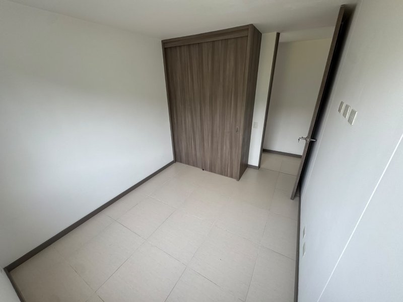 Apartamento para el arriendo en Sabaneta el codigo es 15458 Foto 8