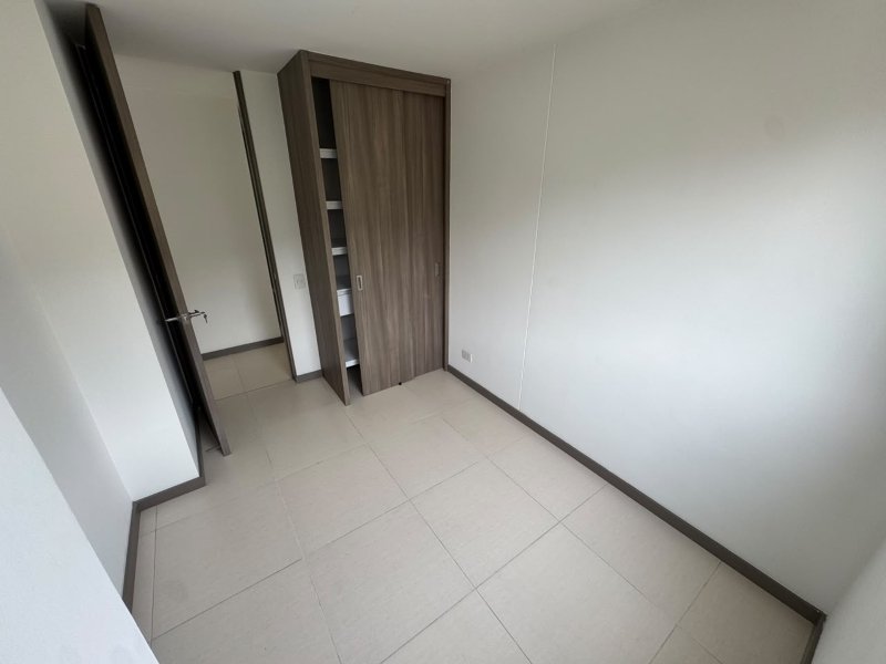 Apartamento para el arriendo en Sabaneta el codigo es 15458 Foto 9