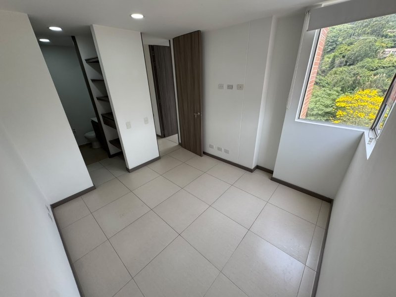 Apartamento para el arriendo en Sabaneta el codigo es 15458 Foto 10