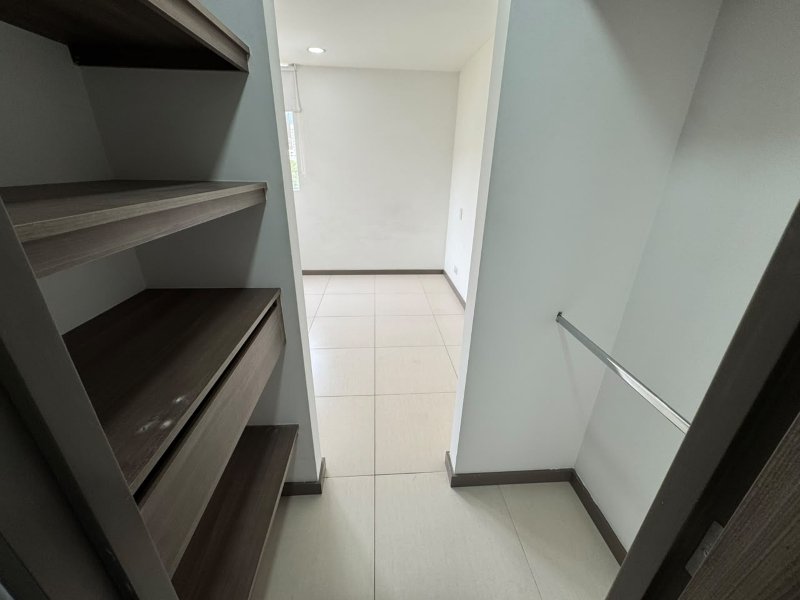 Apartamento para el arriendo en Sabaneta el codigo es 15458 Foto 13