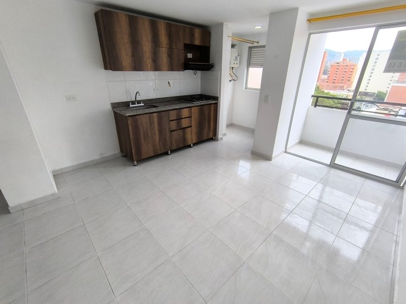 Apartamento para el arriendo en Sabaneta el codigo es 10731 Foto 2