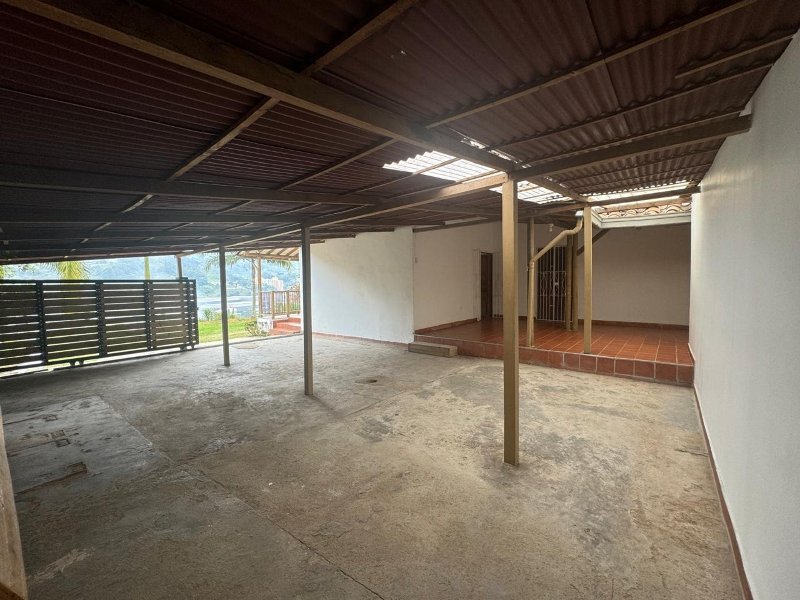 Casa para el arriendo en La Estrella el codigo es 17535 Foto 14