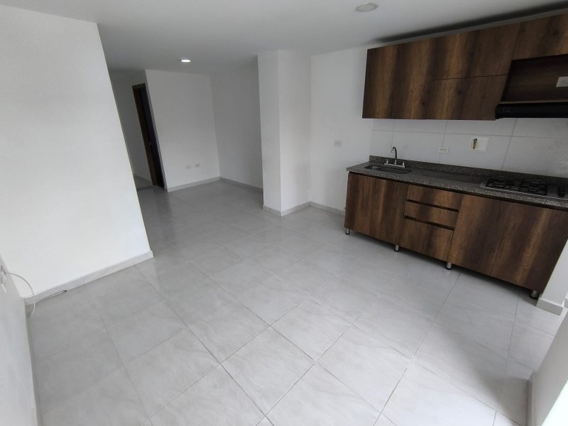 Apartamento para el arriendo en Sabaneta el codigo es 10731 Foto 4