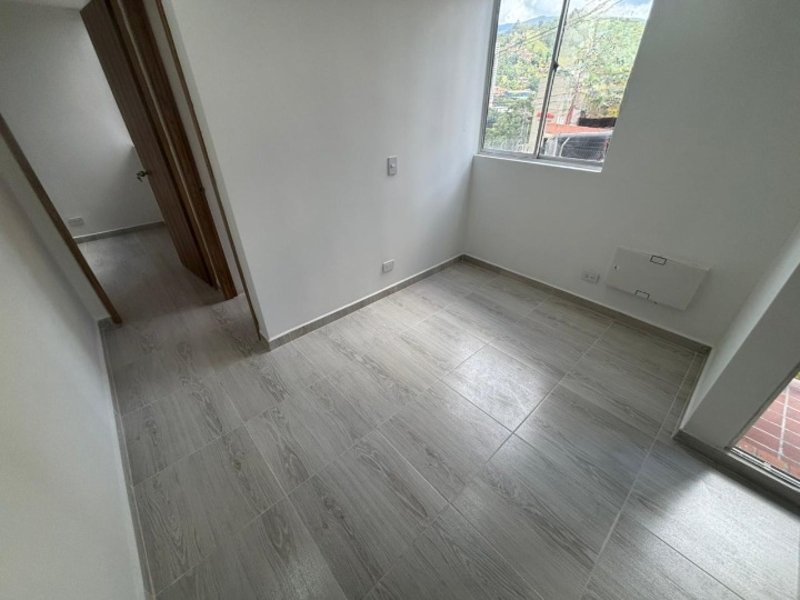 Apartamento para el arriendo en La Estrella el codigo es 17245 Foto 8
