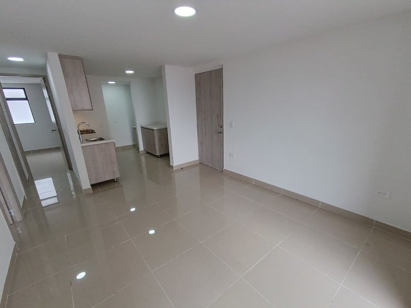 Apartamento para el arriendo en Sabaneta el codigo es 18038 Foto 4