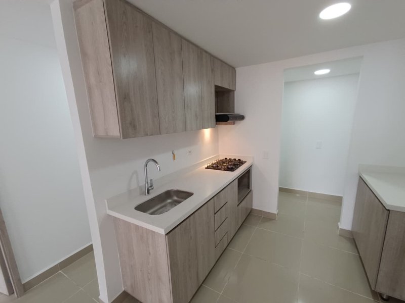 Apartamento para el arriendo en Sabaneta el codigo es 18038 Foto 2