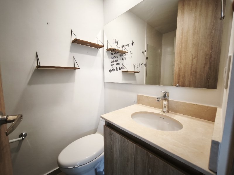 Apartamento para el arriendo en Sabaneta el codigo es 18053 Foto 8