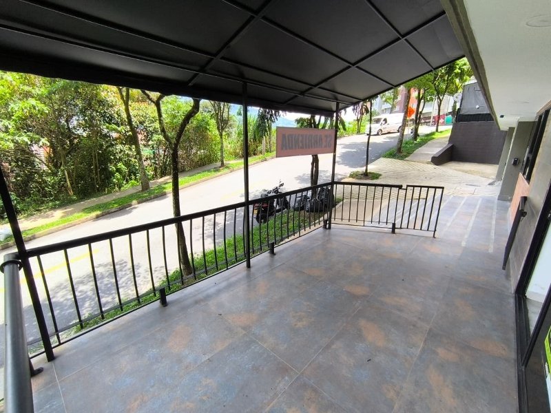 Local para el arriendo en Sabaneta el codigo es 17270 Foto 11