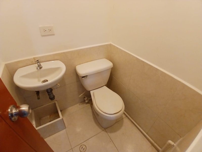 Local para el arriendo en Sabaneta el codigo es 17816 Foto 4
