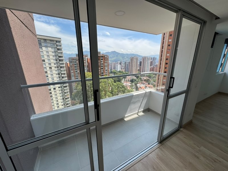 Apartamento para el arriendo en Sabaneta el codigo es 17676 Foto 8