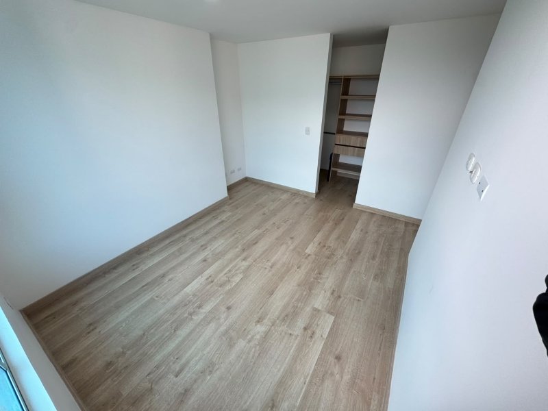 Apartamento para el arriendo en Sabaneta el codigo es 17676 Foto 12