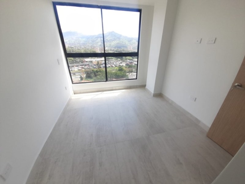 Apartamento para el arriendo en Sabaneta el codigo es 17558 Foto 3