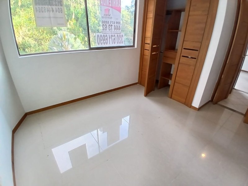 Apartamento para el arriendo en Sabaneta el codigo es 17813 Foto 11