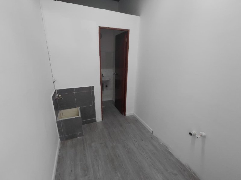 Local para el arriendo en Itagüí el codigo es 17962 Foto 4
