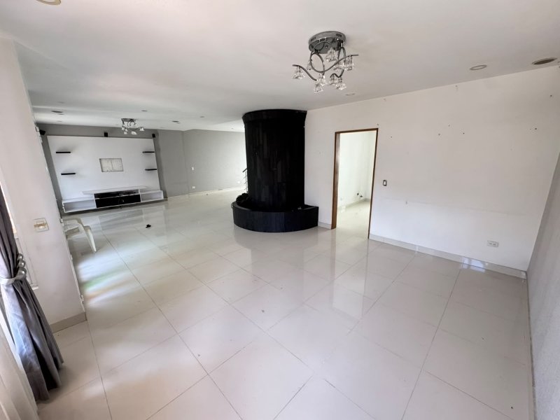Casa para el arriendo en Sabaneta - San Jose el codigo es 17569 Foto 2