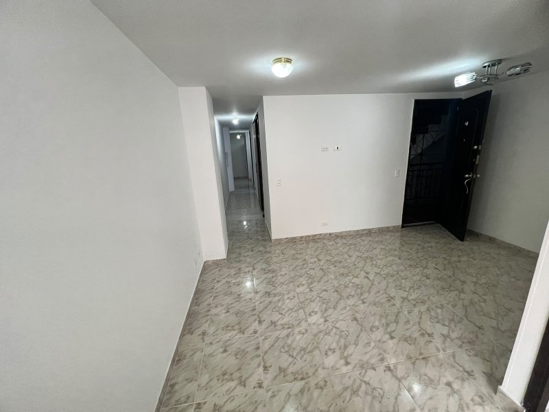 Apartamento para el arriendo en Sabaneta el codigo es 18013 Foto 3