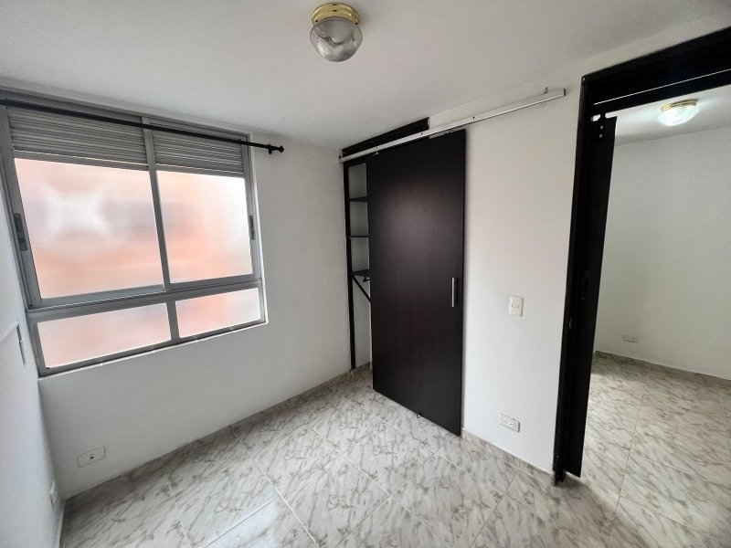 Apartamento para el arriendo en Sabaneta el codigo es 18013 Foto 4