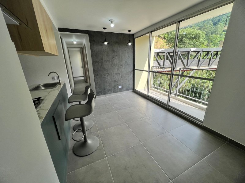 Apartamento para el arriendo en Sabaneta el codigo es 17531 Foto 4