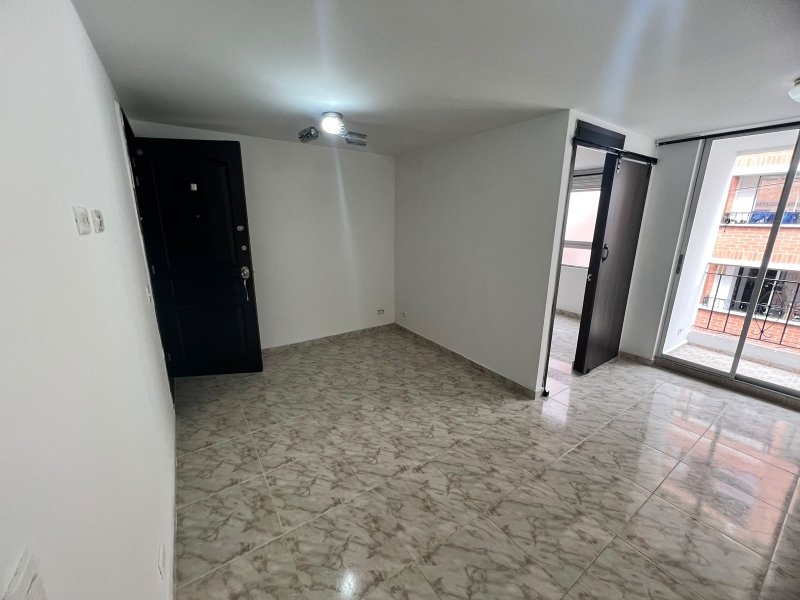 Apartamento para el arriendo en Sabaneta el codigo es 18013 Foto 2