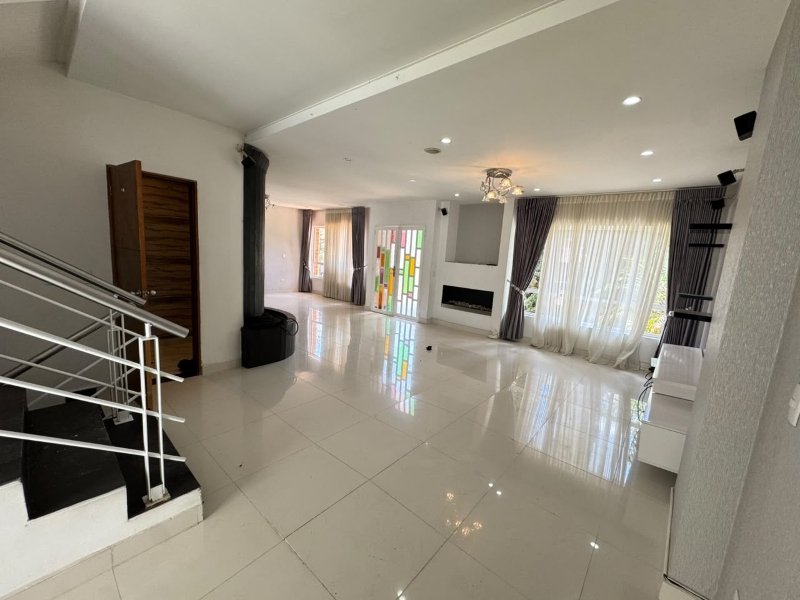 Casa para el arriendo en Sabaneta - San Jose el codigo es 17569 Foto 4