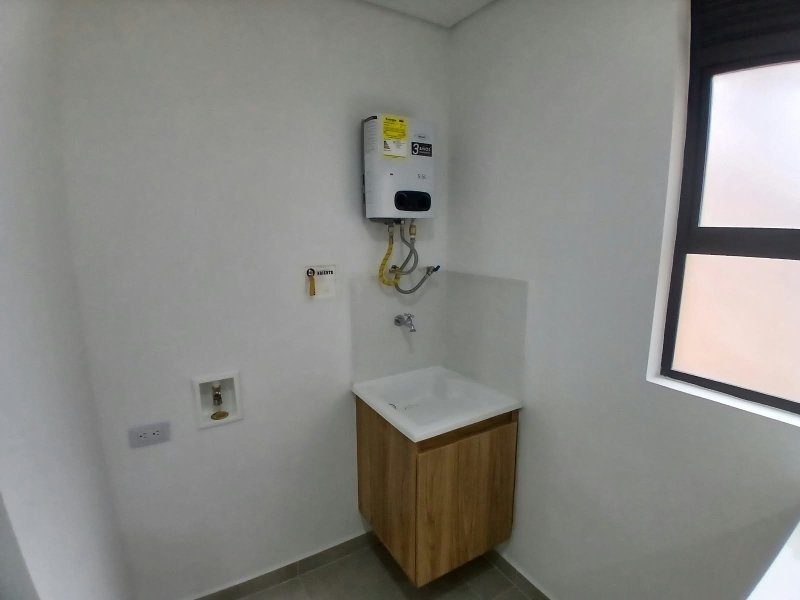 Apartaestudio para el arriendo en Sabaneta el codigo es 18064 Foto 7