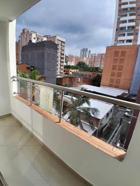 Apartamento para el arriendo en Sabaneta el codigo es 17009 Foto 4