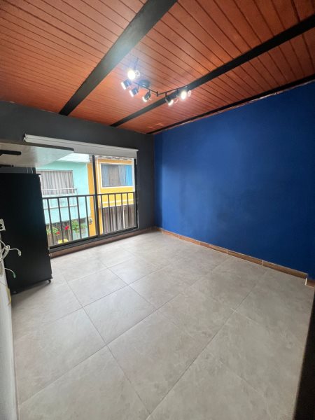 Casa para el arriendo en La Estrella el codigo es 16989 Foto 3