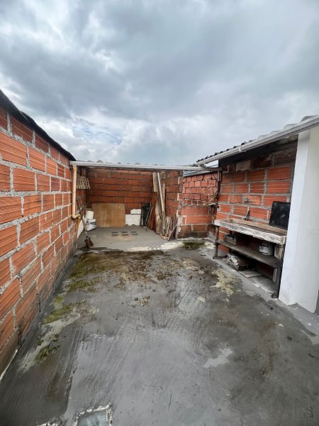 Casa para el arriendo en La Estrella el codigo es 16989 Foto 12
